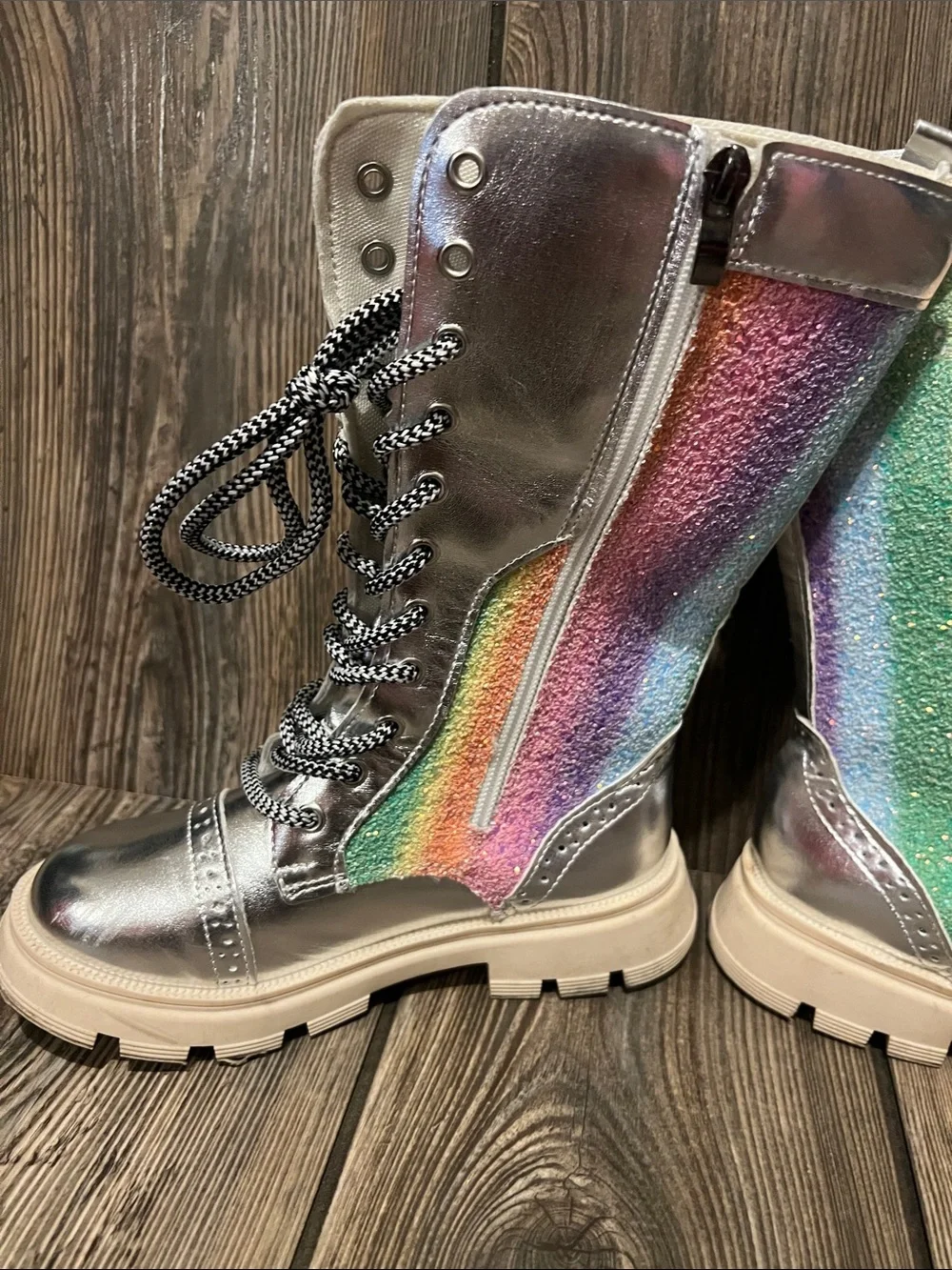 Source Unknown Silver Combat Boots with Rainbow Glitter Panel